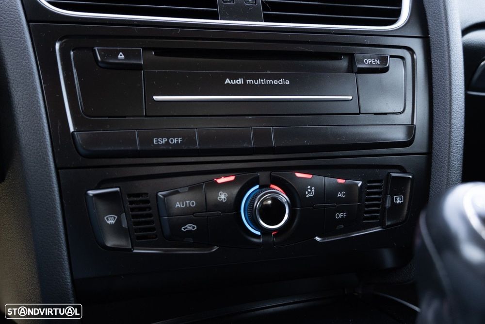 Audi A4 2.0 TDI Advance - 39