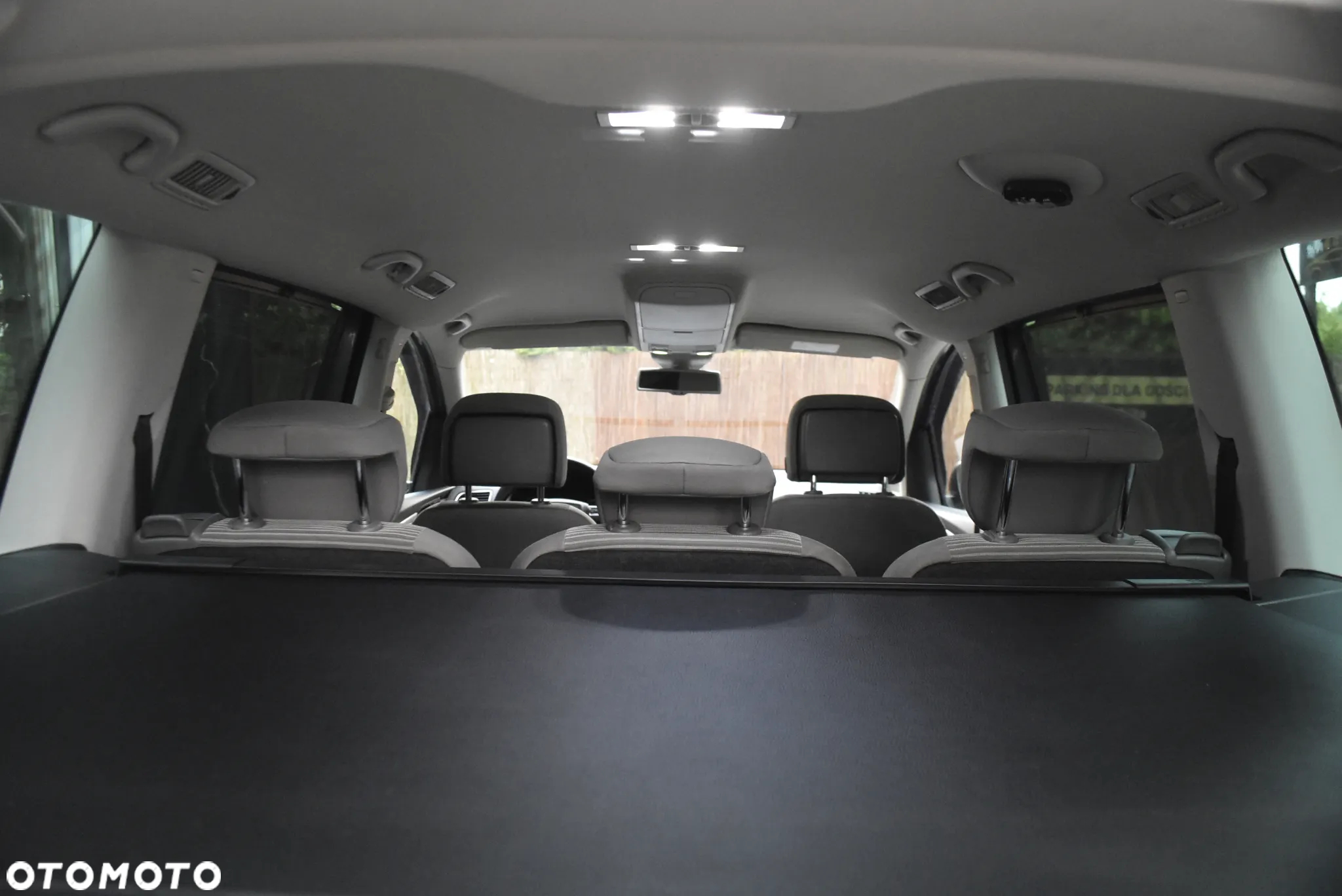 Seat Alhambra 2.0 TDI Start & Stop DSG 4Kids - 12