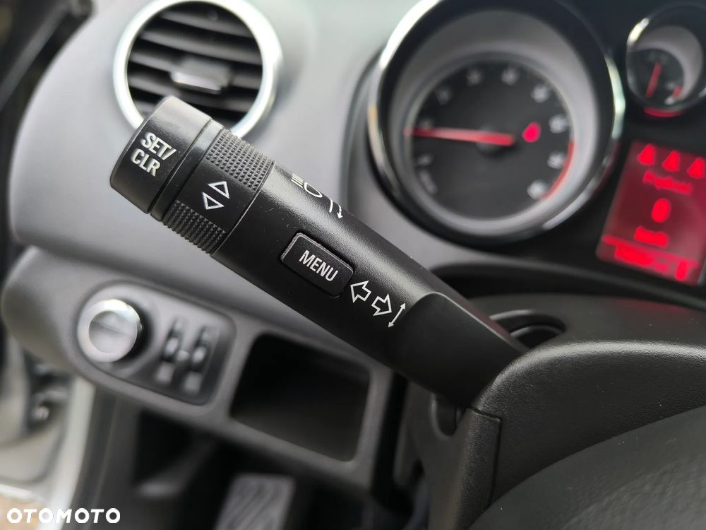 Opel Meriva 1.4 T Cosmo - 27