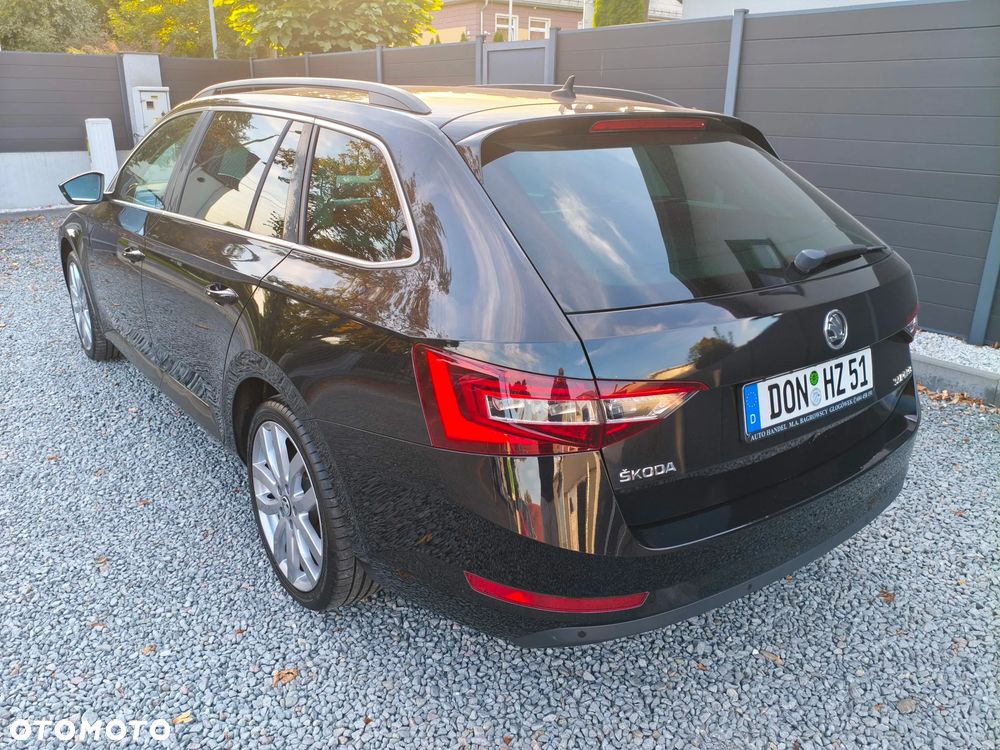 Skoda Superb 2.0 TDI DSG Style - 5