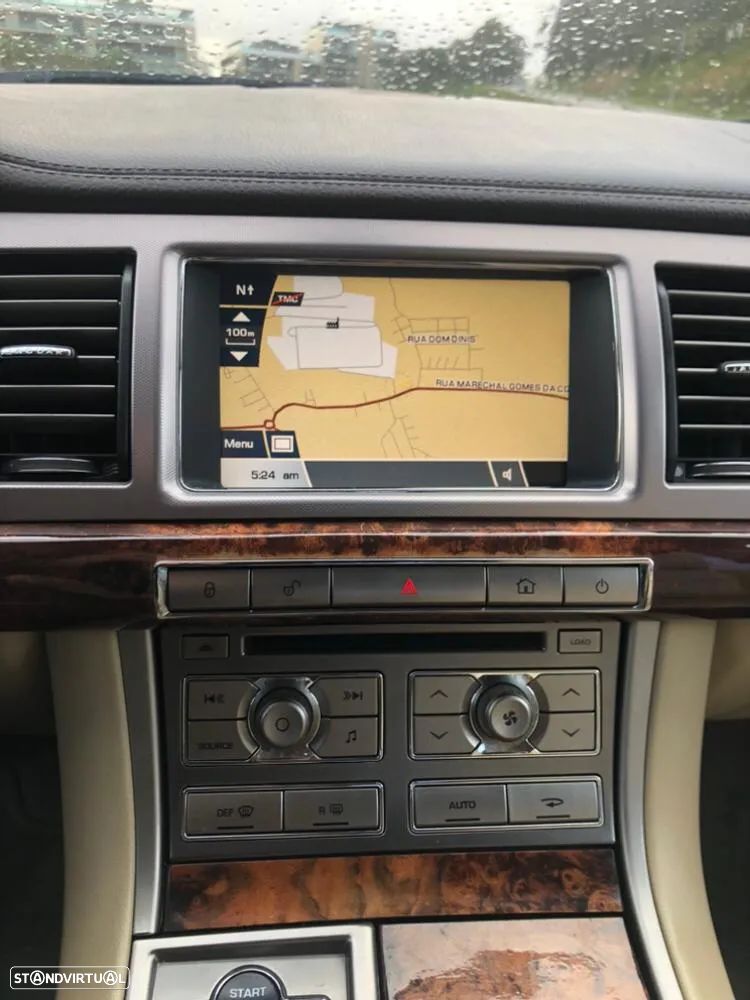 Jaguar XF 3.0 V6 Luxury - 35