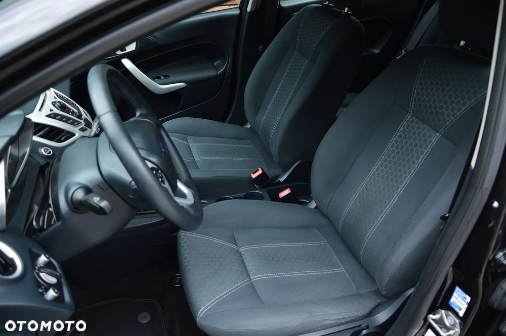 Ford Fiesta 1.4 Titanium EU5 - 15