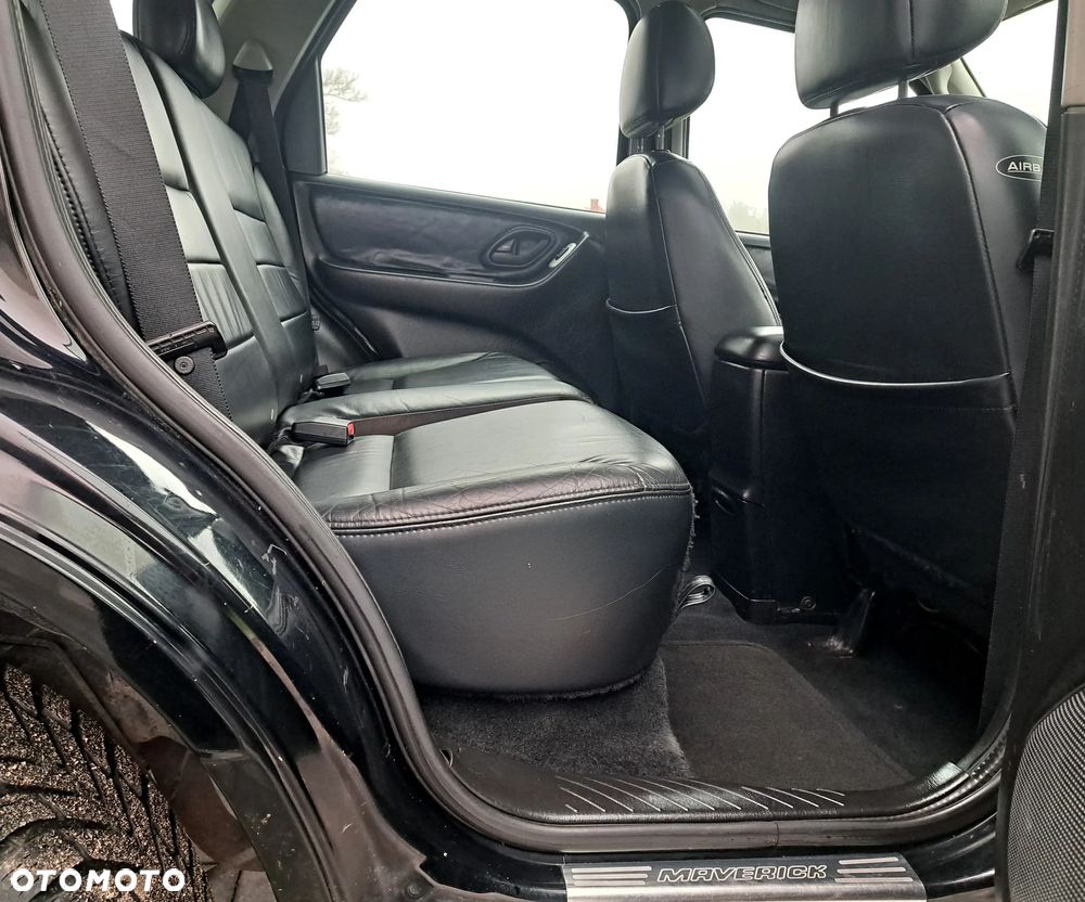 Ford Maverick 3.0 V6 Limited - 10