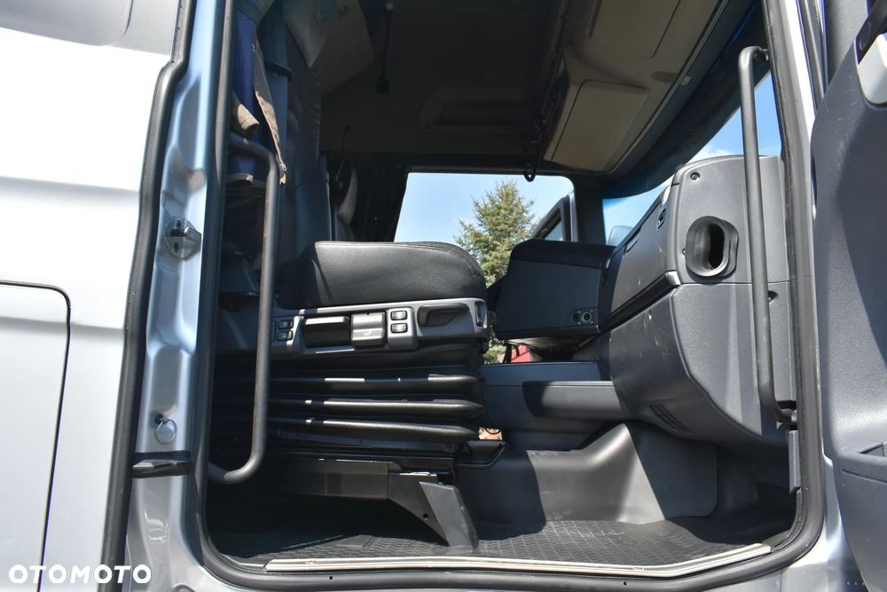 Scania R450 // CROWN EDITION // NAVI // FULL LED TYŁ I PRZÓD // SKÓRY // METALIK // DUŻA NAVI // KLIMA POSTOJOWA // - 34