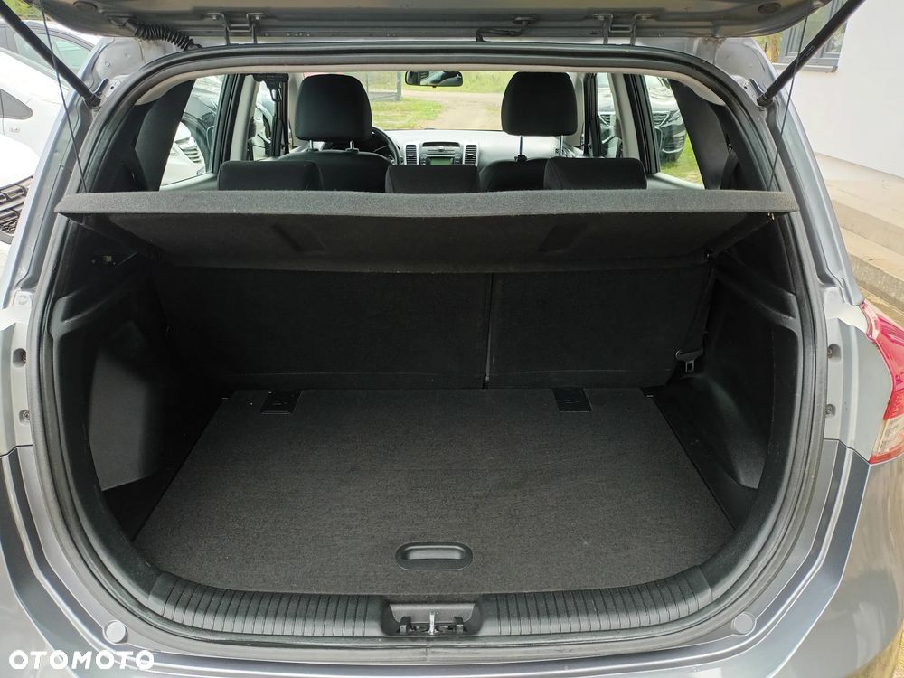 Hyundai ix20 1.4 Premium - 8