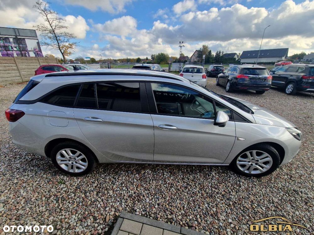 Opel Astra - 14