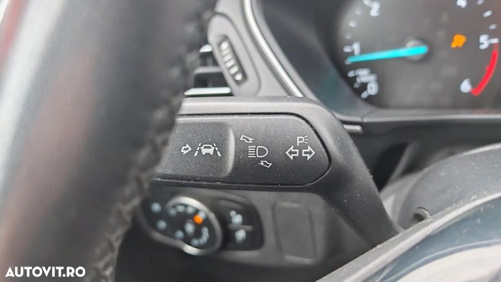 Ford Focus 1.5 EcoBlue Titanium - 18