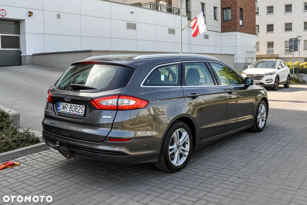 Ford Mondeo - 4