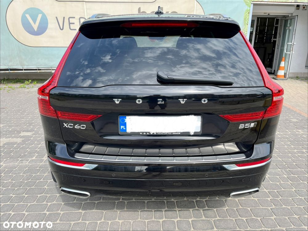 Volvo XC 60 B5 B AWD Inscription - 10