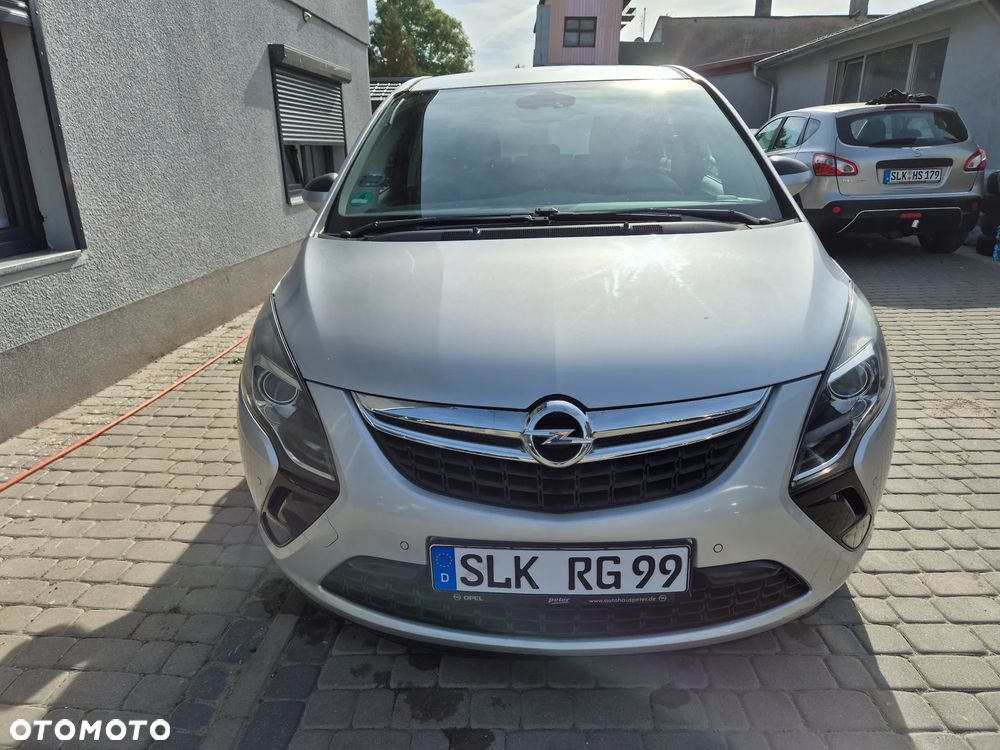 Opel Zafira - 2