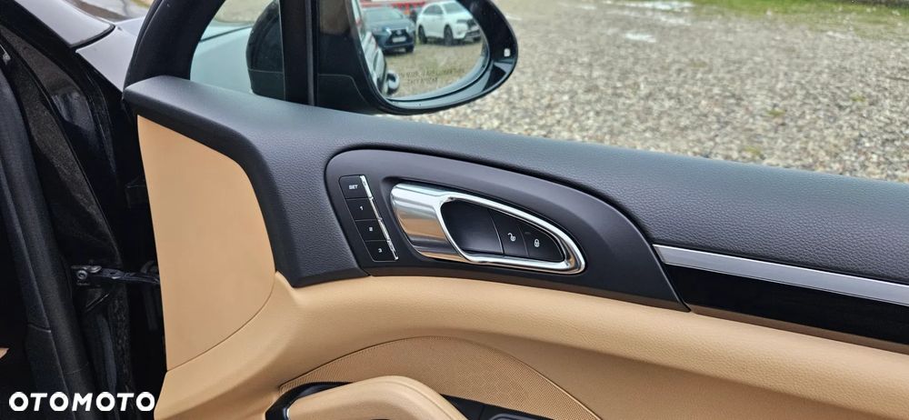 Porsche Cayenne S Tiptronic S - 31