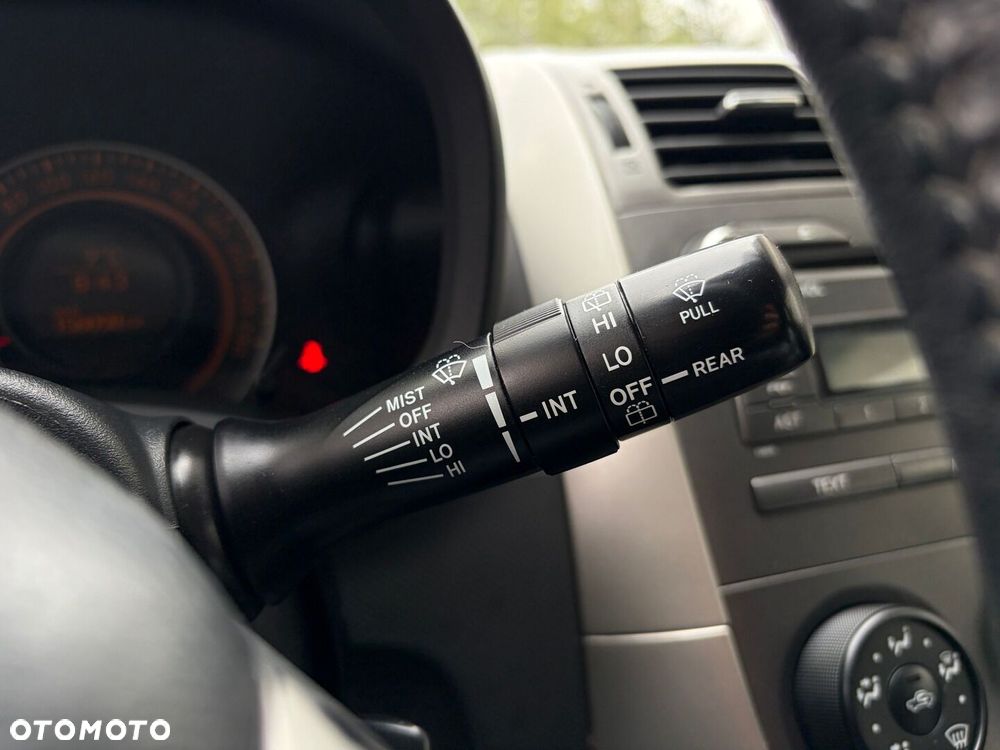 Toyota Auris 1.6 VVT-i Luna - 28