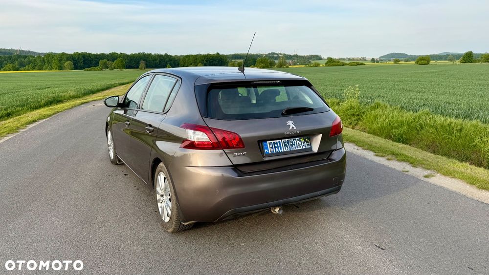 Peugeot 308 1.2 VTi/PureTech Active - 11