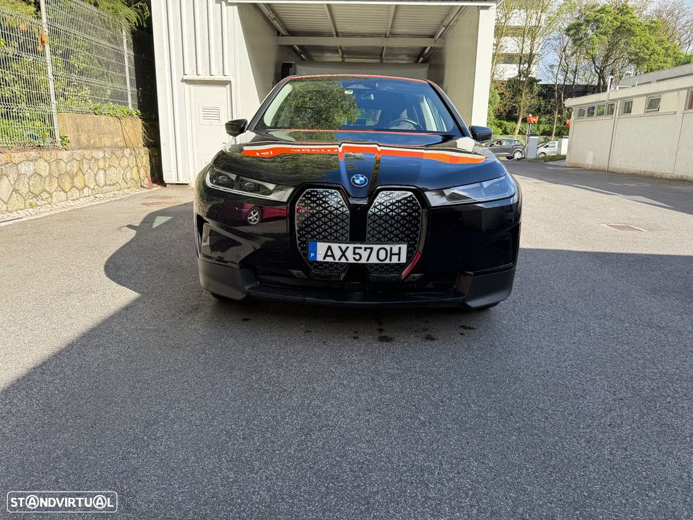 BMW iX xDrive 40 Pack Desportivo - 5