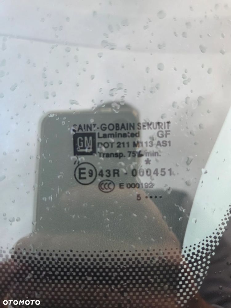 Opel Corsa 1.4 drive - 15