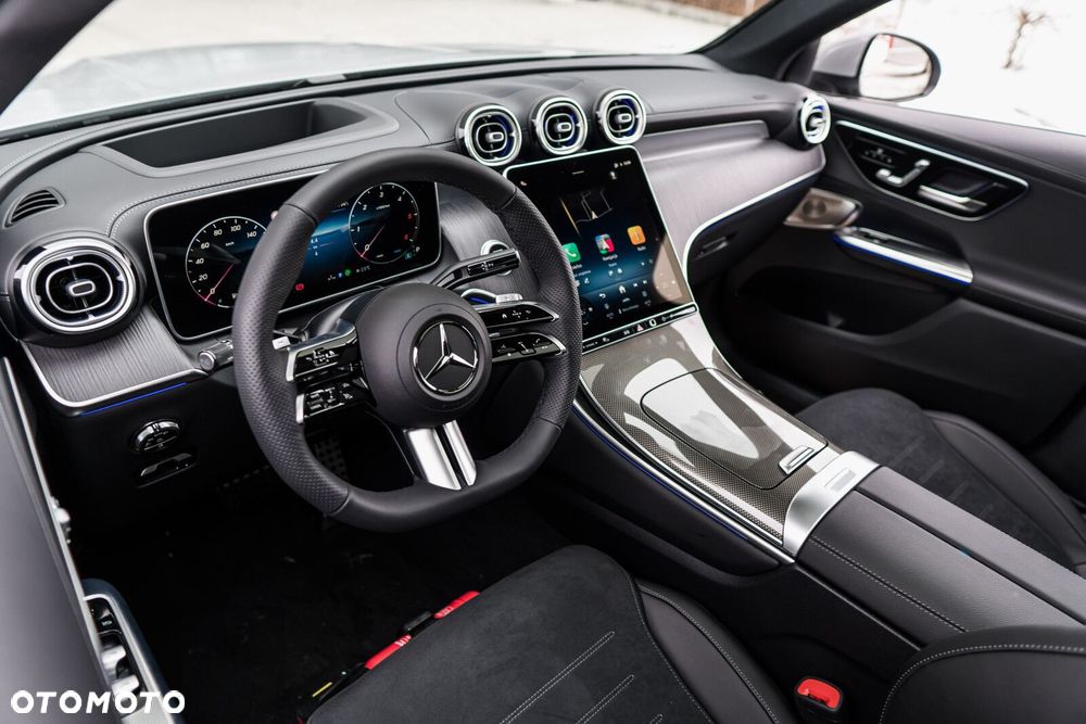 Mercedes-Benz GLC - 16