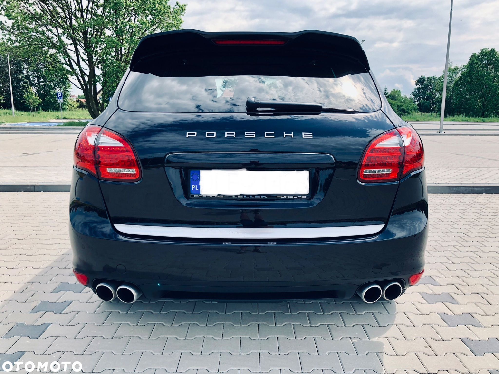 Porsche Cayenne S - 9