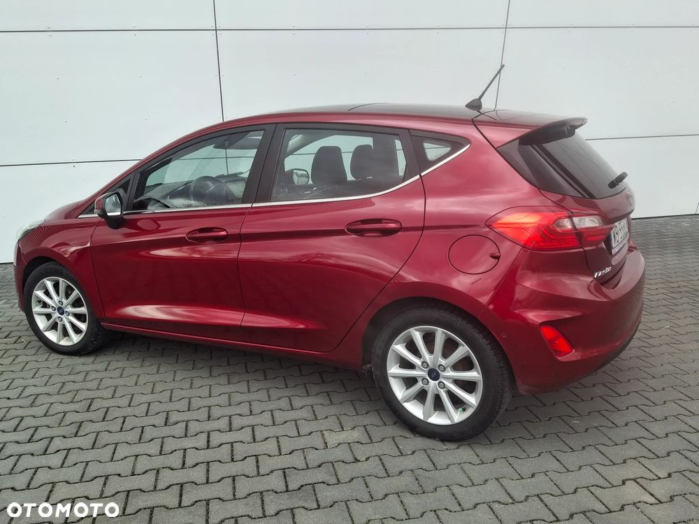 Ford Fiesta 1.0 EcoBoost S&S TITANIUM - 14