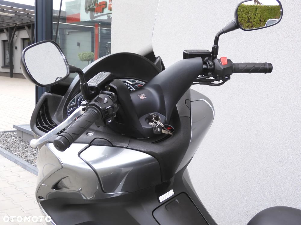 Honda SW-T400 - 39