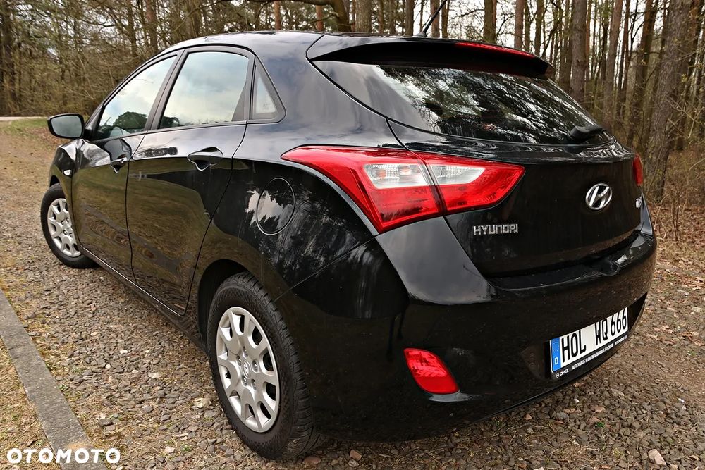 Hyundai i30 1.4 CRDi Advantage - 23