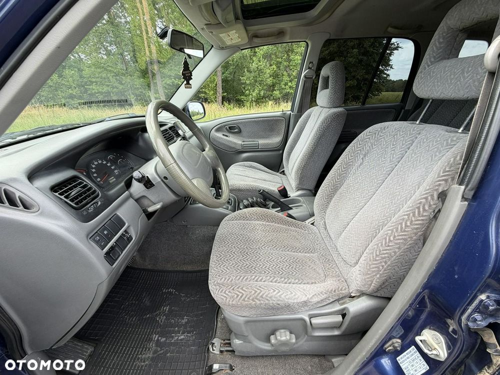 Suzuki Grand Vitara - 15