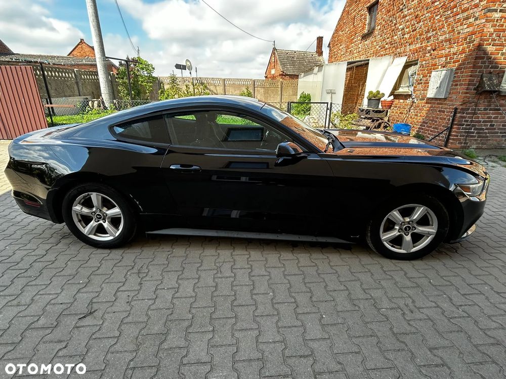 Ford Mustang 3.7 V6 - 4