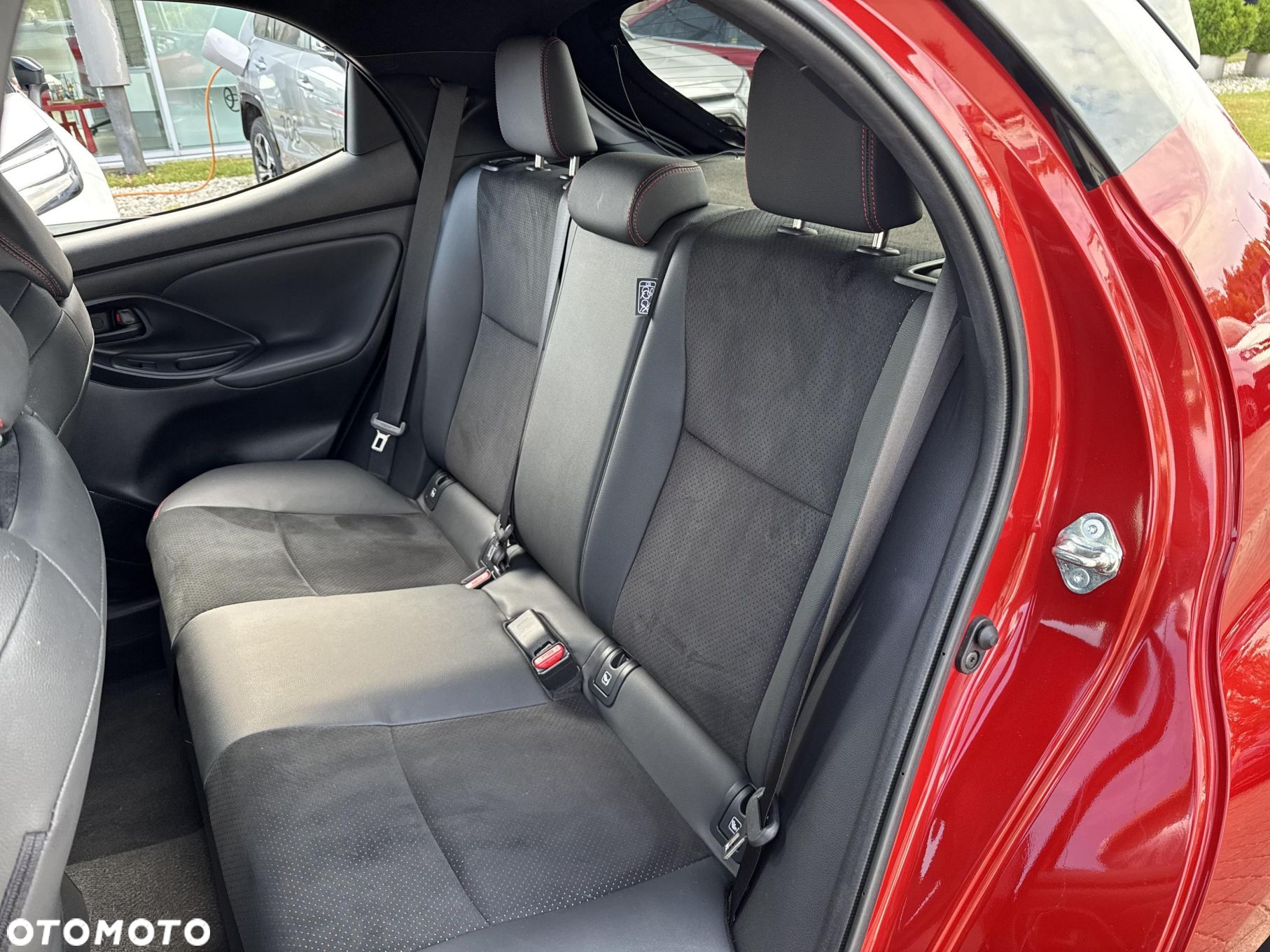 Toyota Yaris - 24