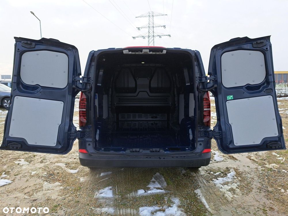 Volkswagen Transporter Furgon L1H1 - 20