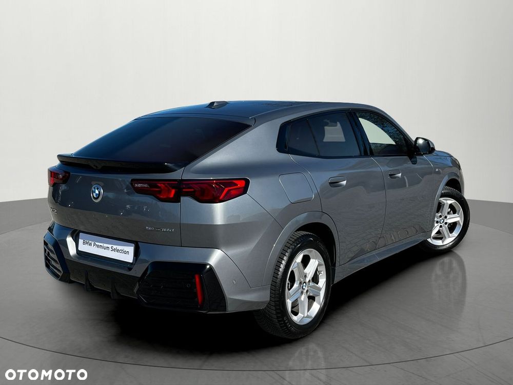 BMW X2 - 10