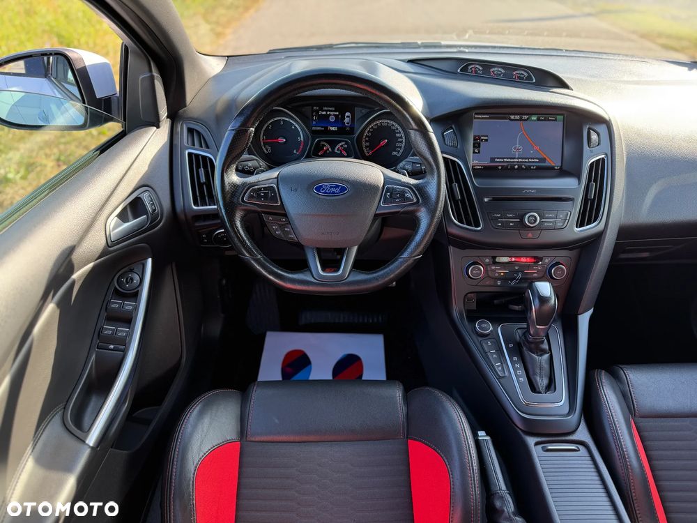 Ford Focus 2.0 TDCi ST-2 PowerShift - 33
