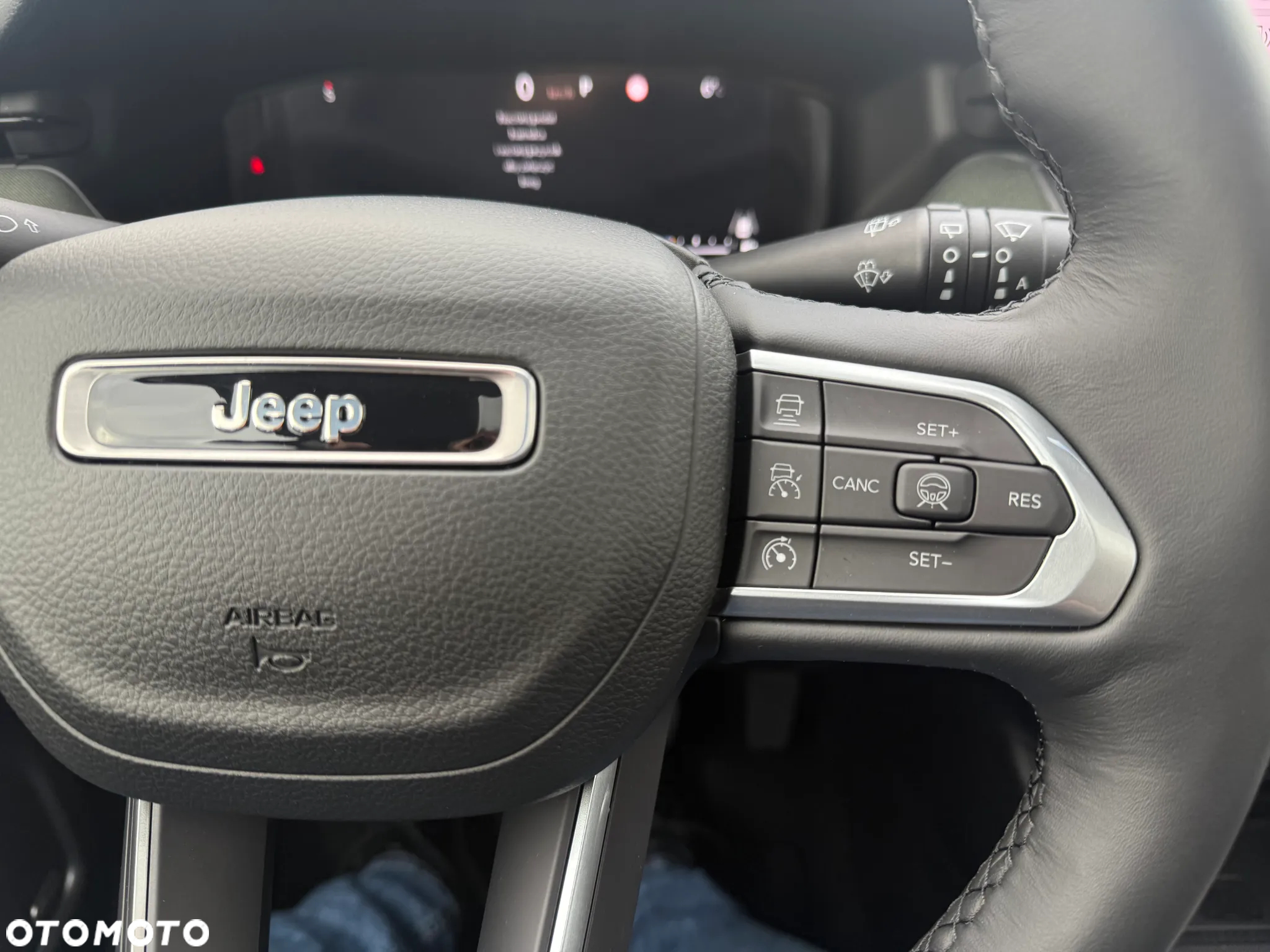 Jeep Compass - 13