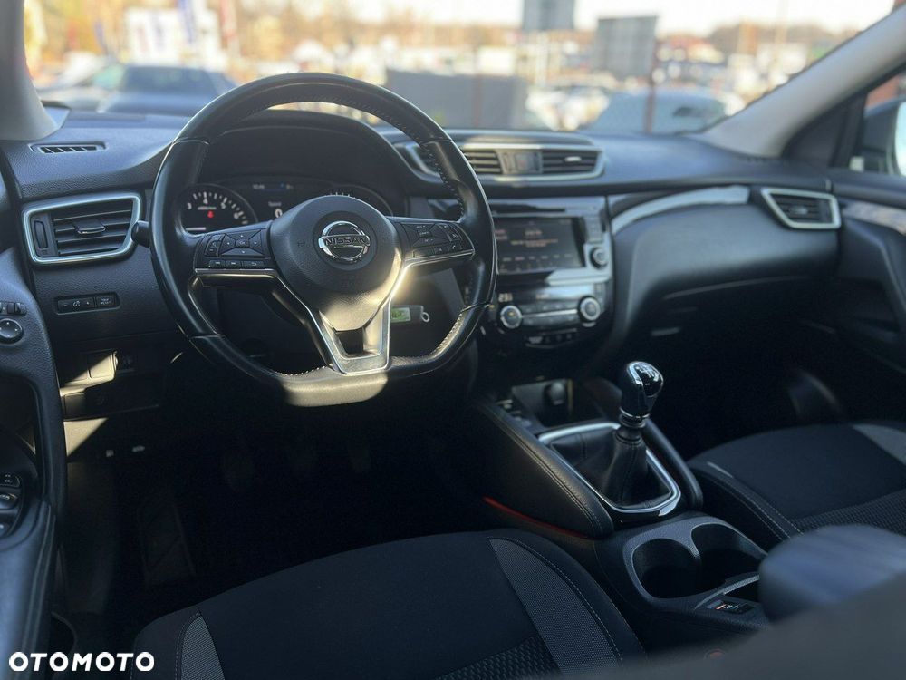Nissan Qashqai 1.3 DIG-T N-Connecta EU6d - 11