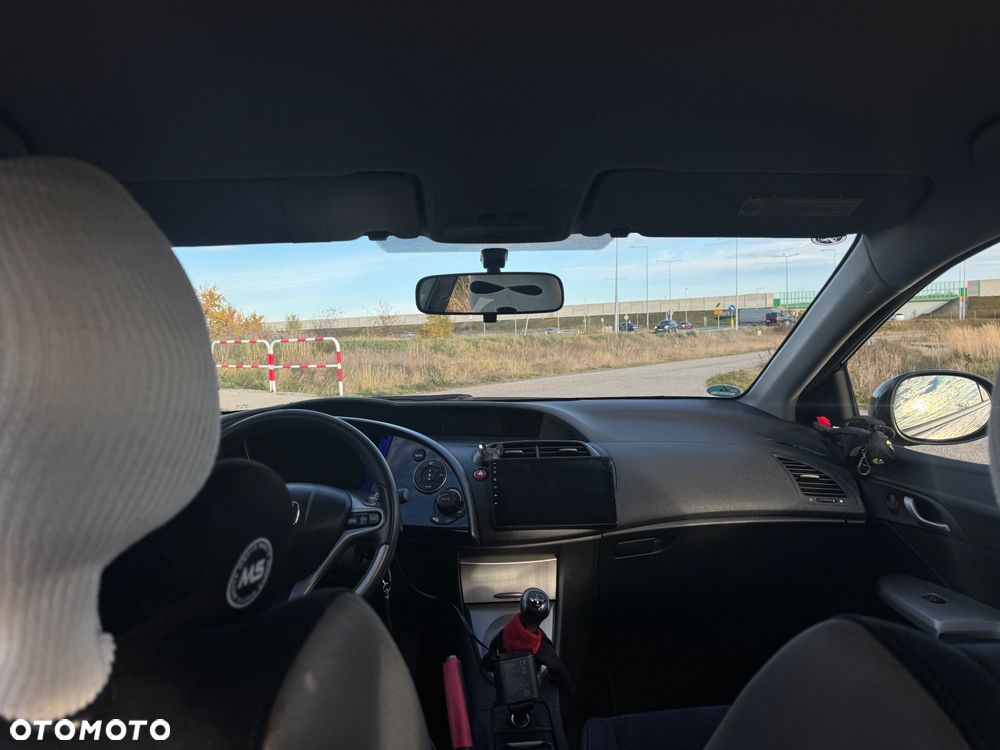 Honda Civic 1.8 Comfort - 14