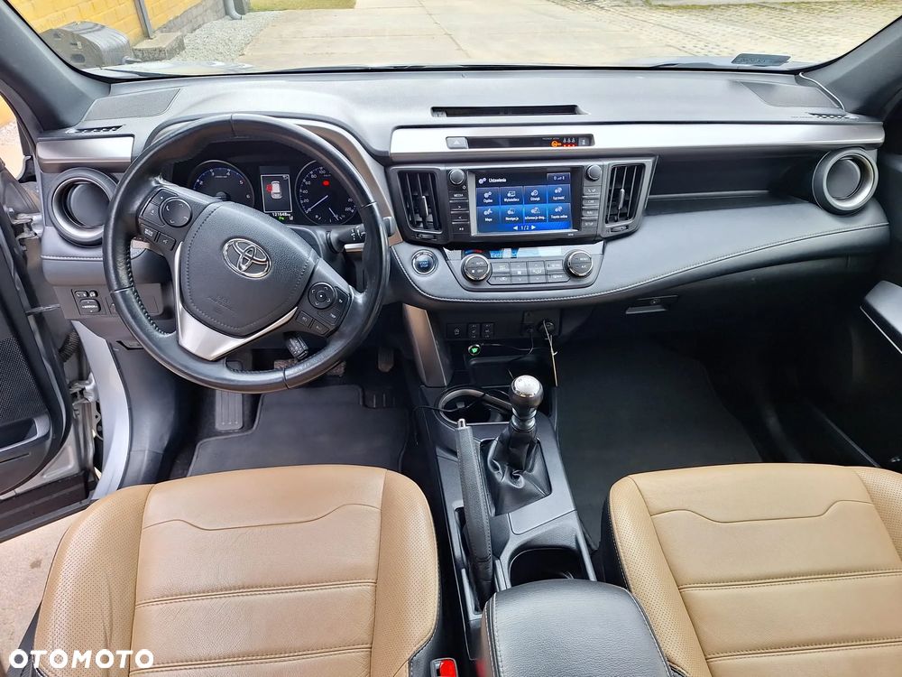 Toyota RAV4 2.0 D-4D Premium 4x2 - 6