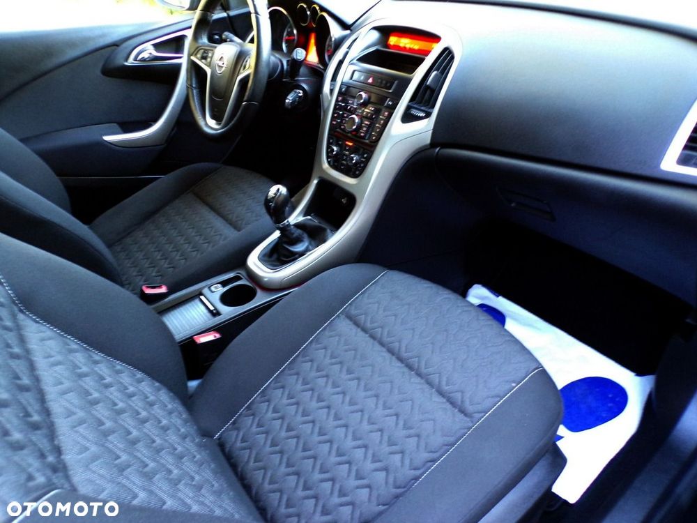 Opel Astra - 22