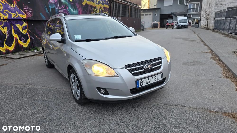 Kia Ceed 1.6 CRDi EX - 11