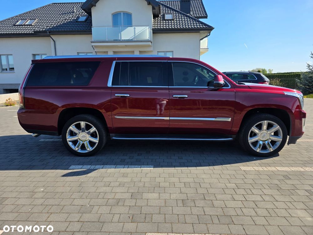 Cadillac Escalade ESV 6.2 V8 AWD AT Premium - 16