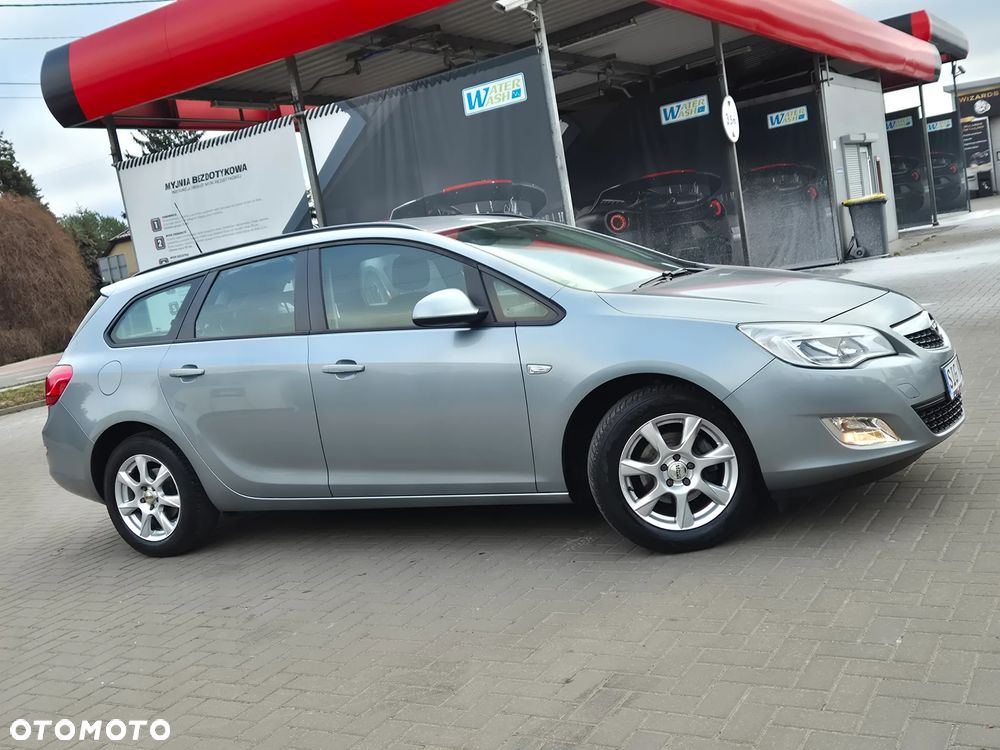 Opel Astra 1.6 Style - 16
