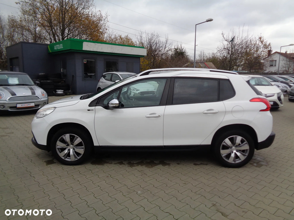 Peugeot 2008 1.2 Pure Tech Style