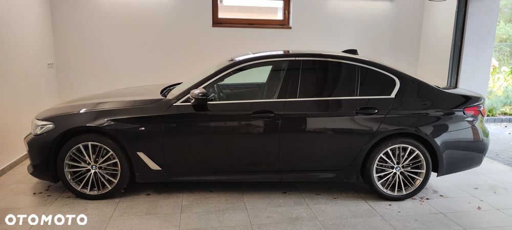 BMW Seria 5 530i xDrive - 2