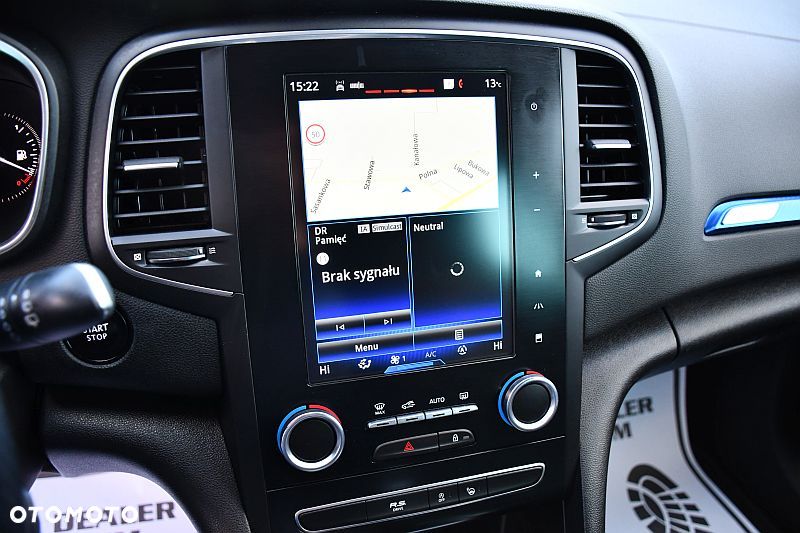 Renault Megane ENERGY TCe 205 EDC GT - 14