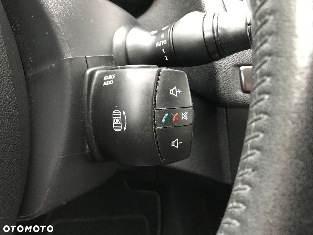 Renault Megane 1.6 16V 110 Paris - 15