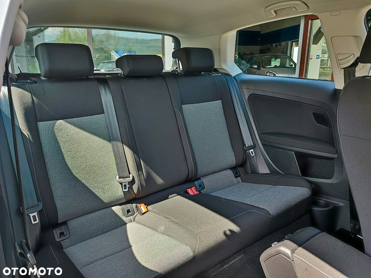 Volkswagen Golf - 14