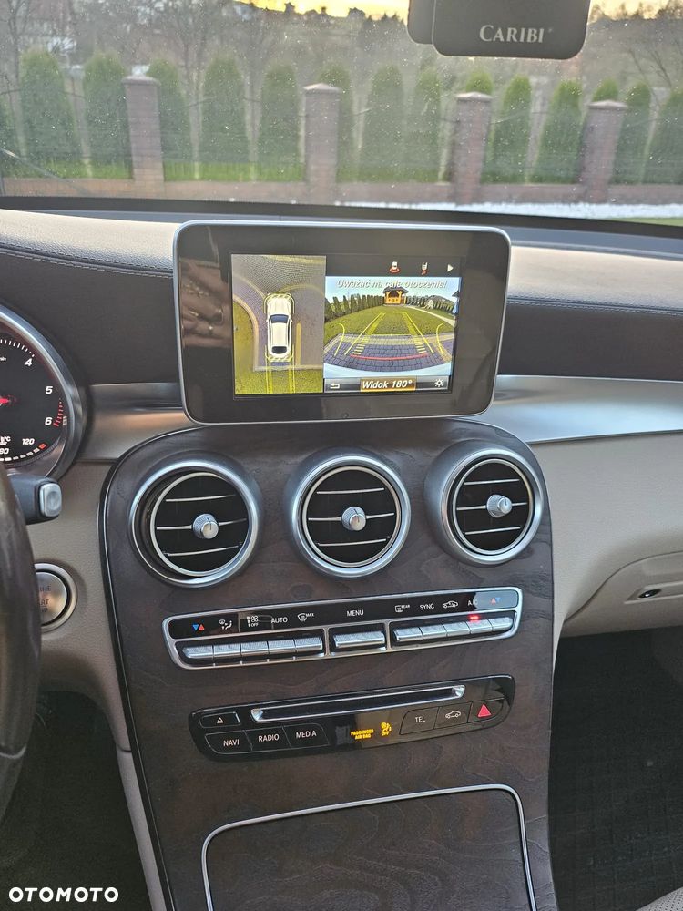 Mercedes-Benz GLC - 10