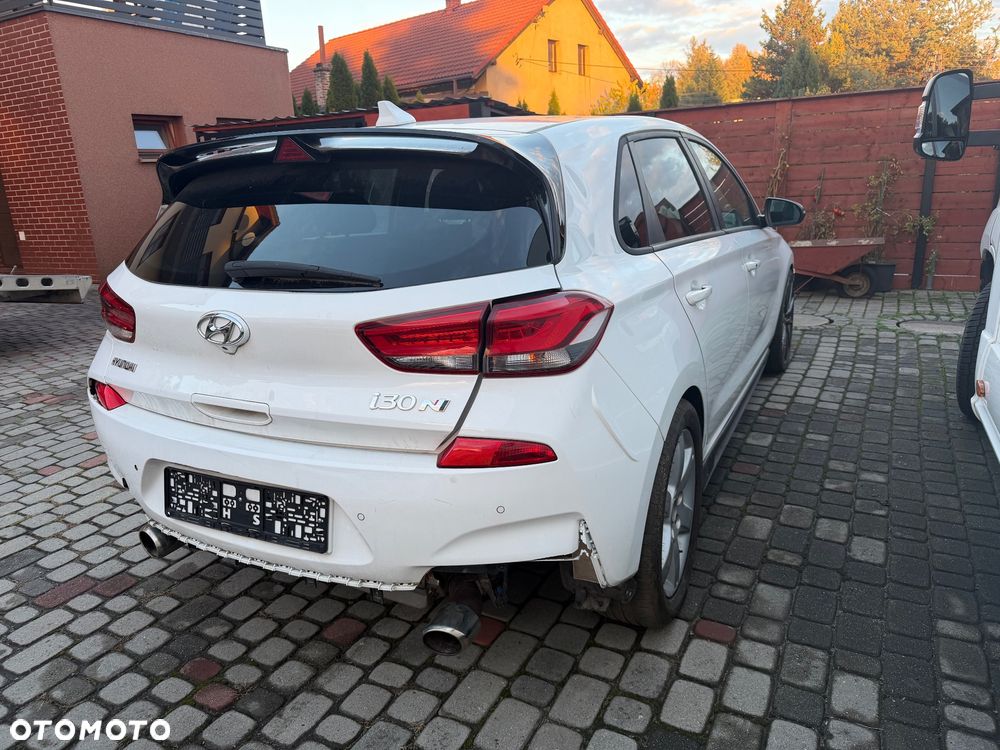 Hyundai i30 N 2.0 T-GDI Performance - 5
