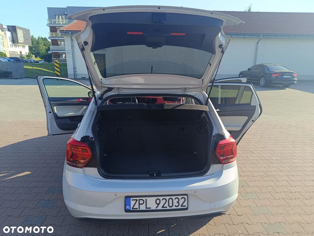 Volkswagen Polo 1.0 TSI Beats - 23