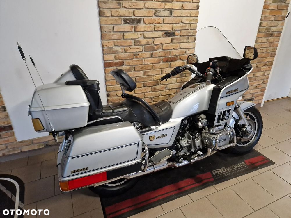Honda GL - 23