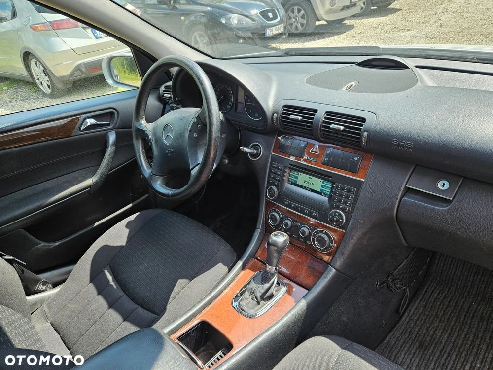 Mercedes-Benz Klasa C 220 CDI Automatik Avantgarde - 11