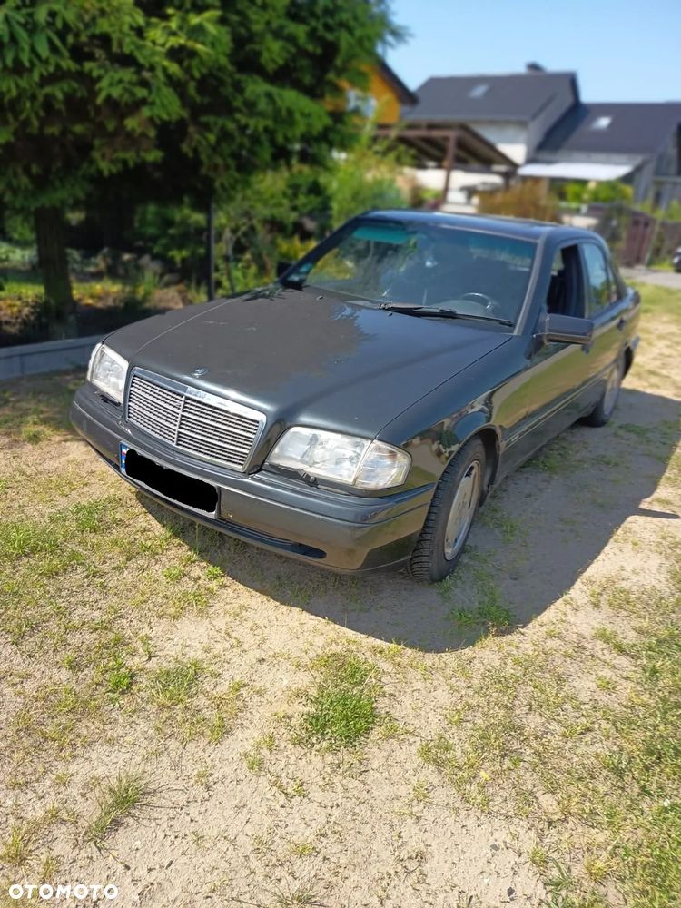 Mercedes-Benz Klasa C 220 Sport - 1