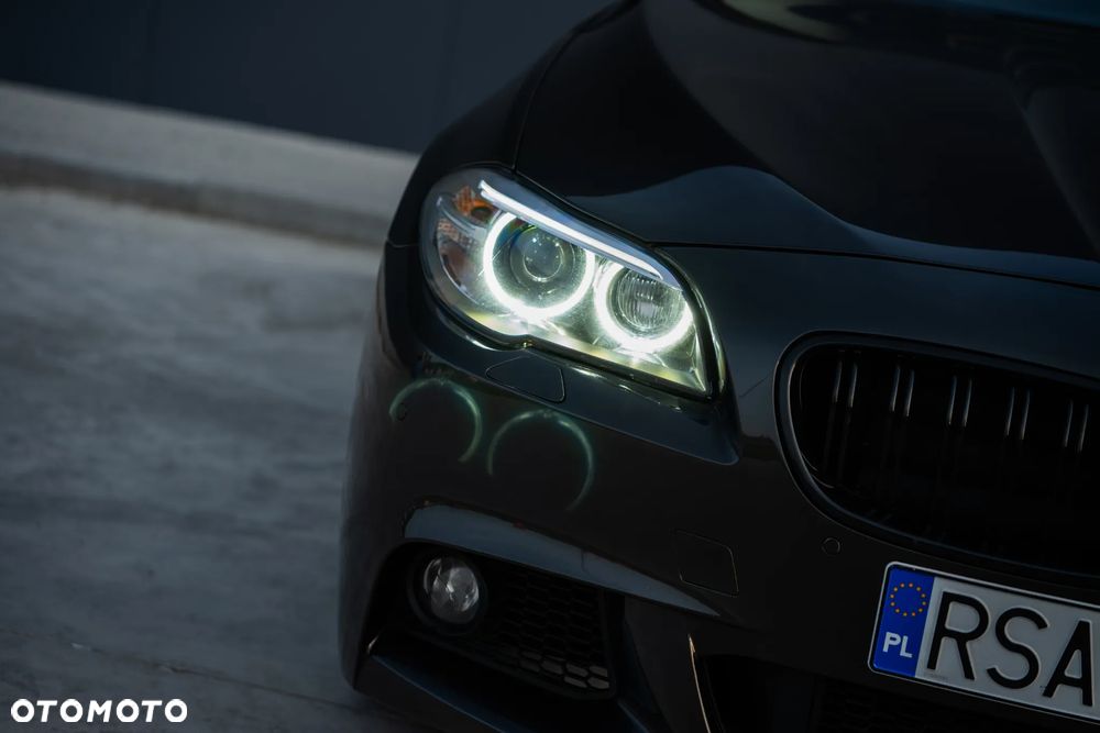 BMW Seria 5 535i xDrive - 9